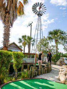 18 Holes Mini Golf